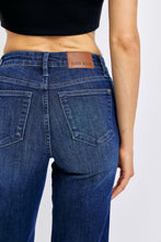 Load image into Gallery viewer, Judy Blue Full Size High Waist Tummy Control Straight Jeans