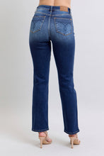 Load image into Gallery viewer, Judy Blue Full Size Washed Straight Leg Jeans with Pockets