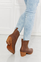 Load image into Gallery viewer, MMShoes Love the Journey Stacked Heel Chelsea Boot in Chestnut