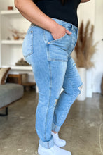 Load image into Gallery viewer, Judy Blue Full Size Distressed Straight Jeans with Patch Pockets