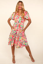 Load image into Gallery viewer, Haptics Tiered Floral Midi Dress with Pockets