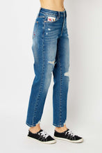 Load image into Gallery viewer, Judy Blue Full Size Distressed Slim Jeans